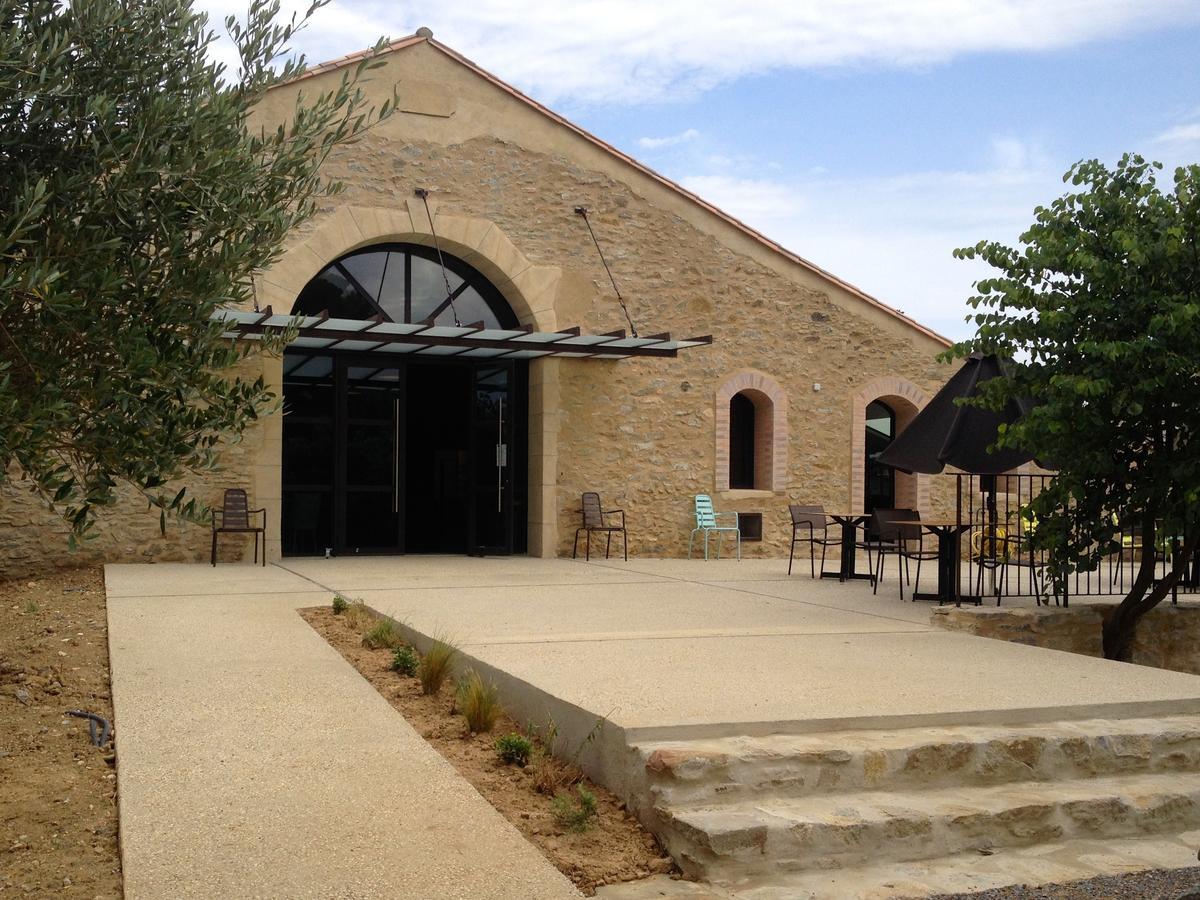 Les Cabanes Dans Les Bois Logis Hotel Villedubert Exterior photo